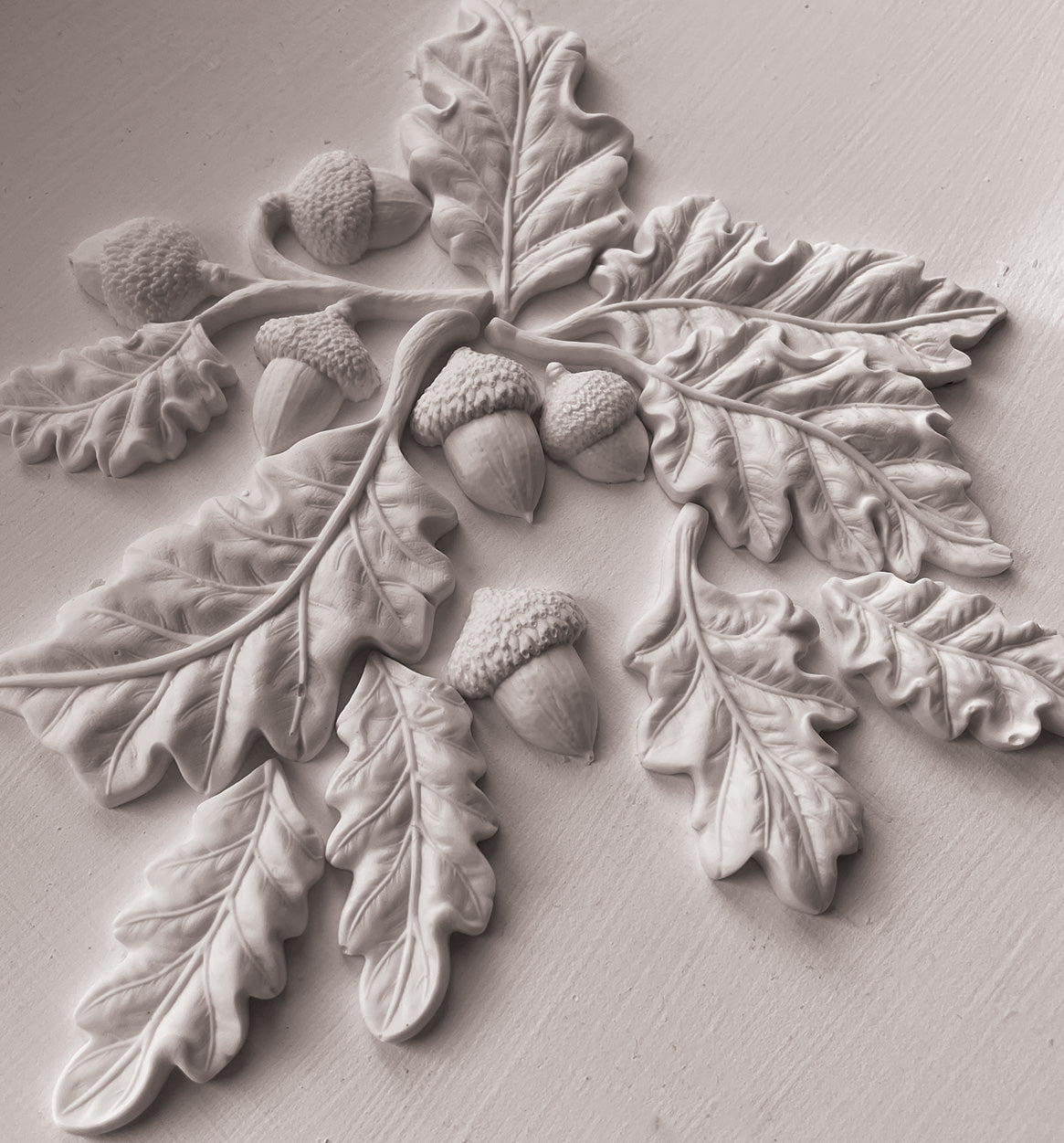 IOD Mould Oak Leaves & Acorns