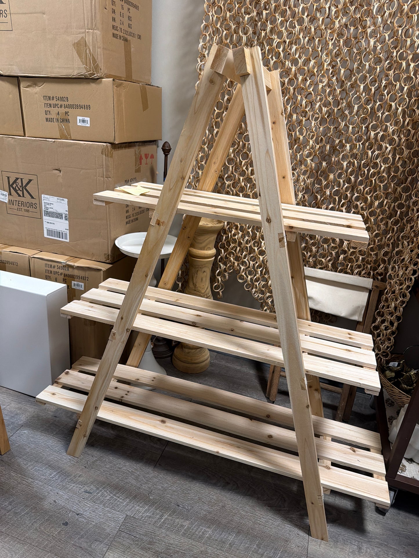 Wooden 3-tier Display Rack