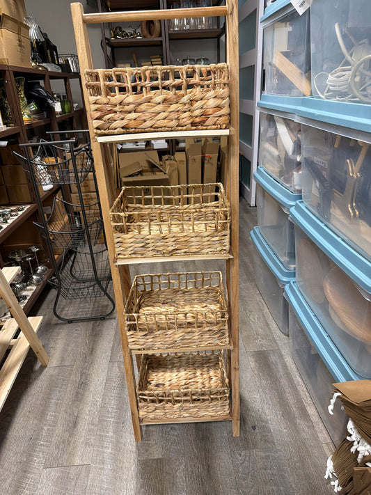 4-tier Wicker Basket