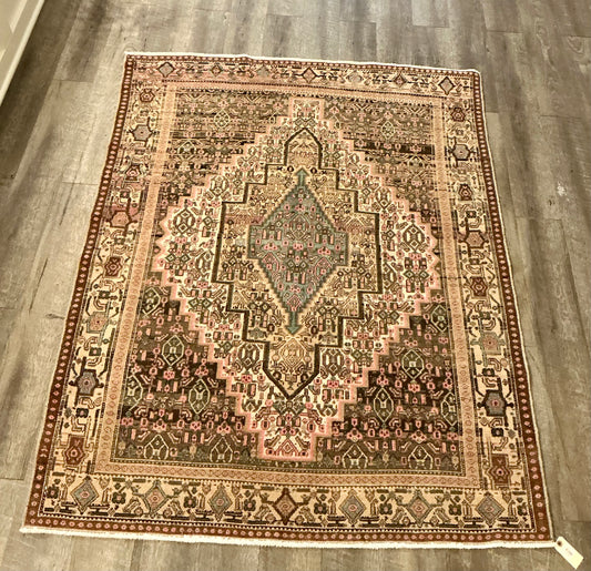 Vintage Rug 5' 5" L x 4' 6" W