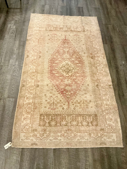 Vintage Rug 6' 9" L x 3' 8" W