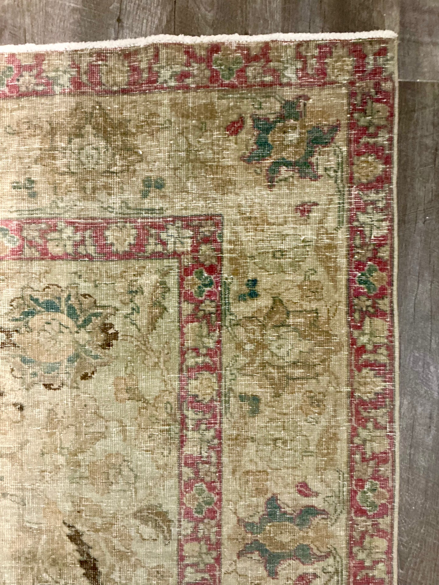 Vintage Rug 5'11"L x 4'5"W