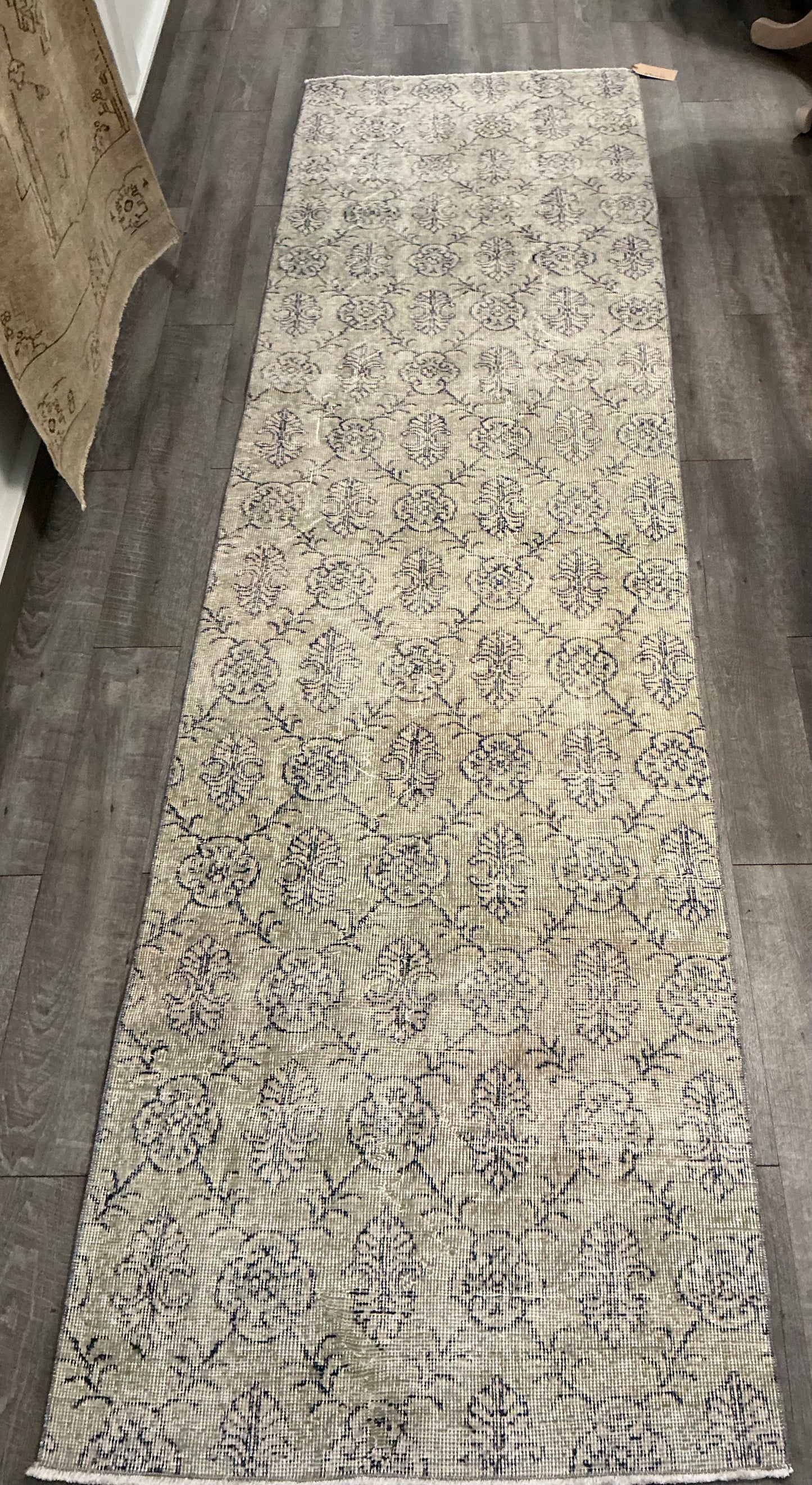 Vintage Runner - 10'9"L x 2'11"W