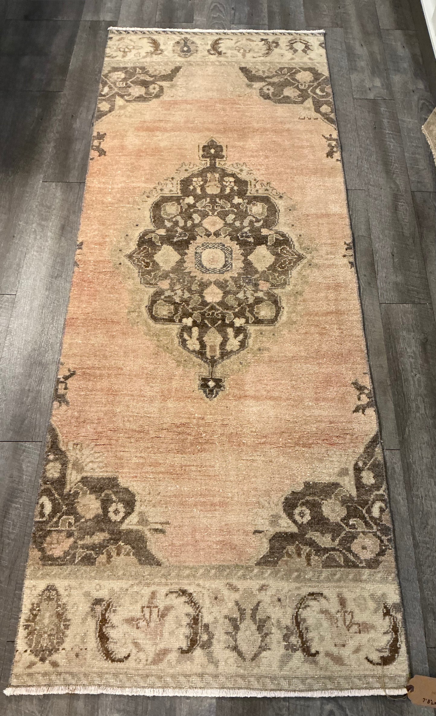 Vintage Runner 7'8"L x 2'10"W