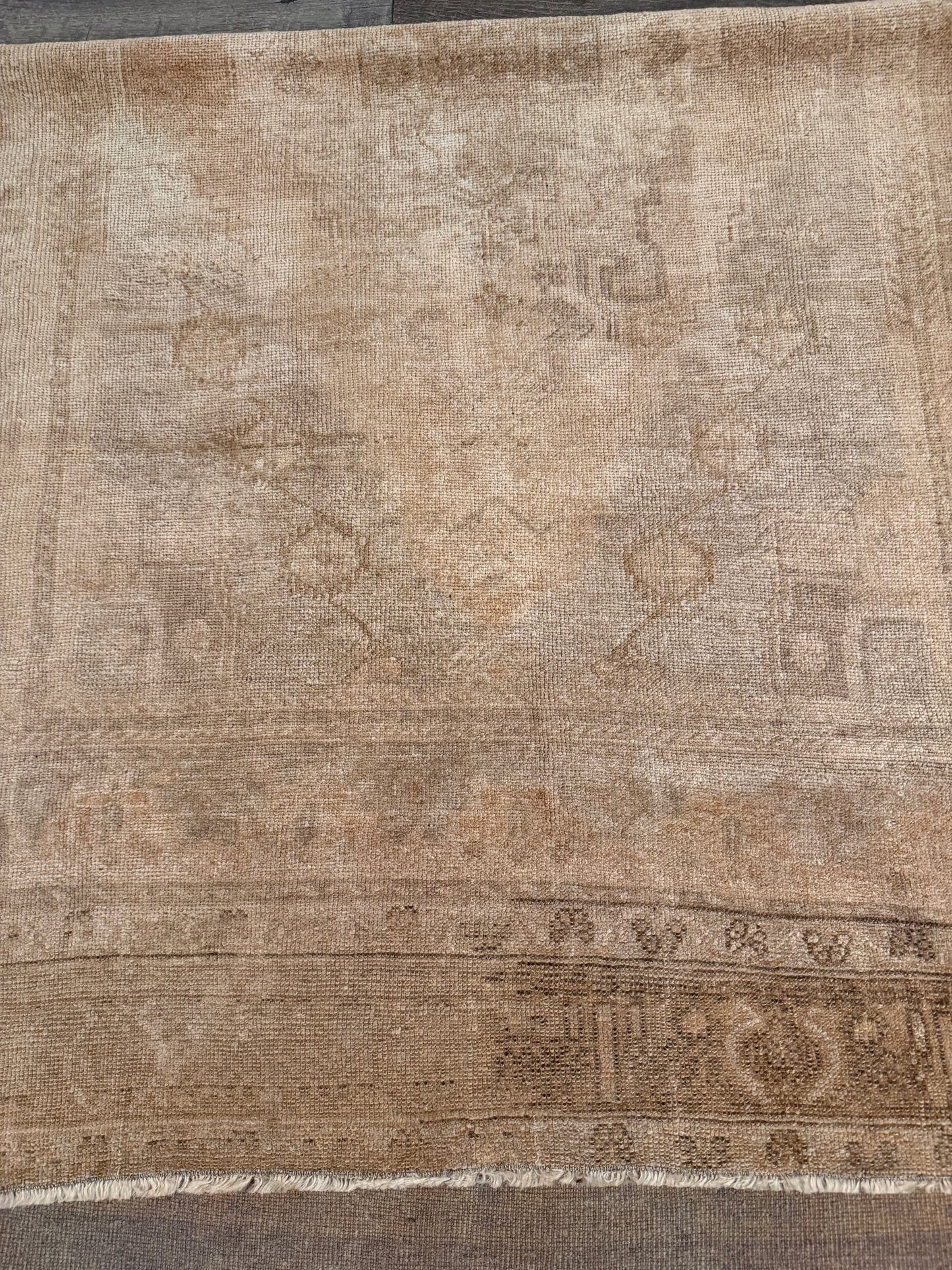 Persian Rug 7' 3" L x 2' 11" W